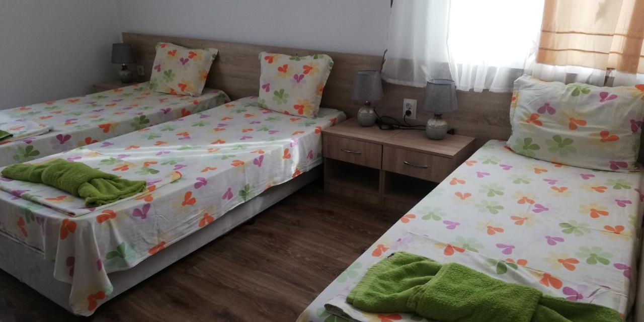 Ares Hotel Sozopol Exterior foto